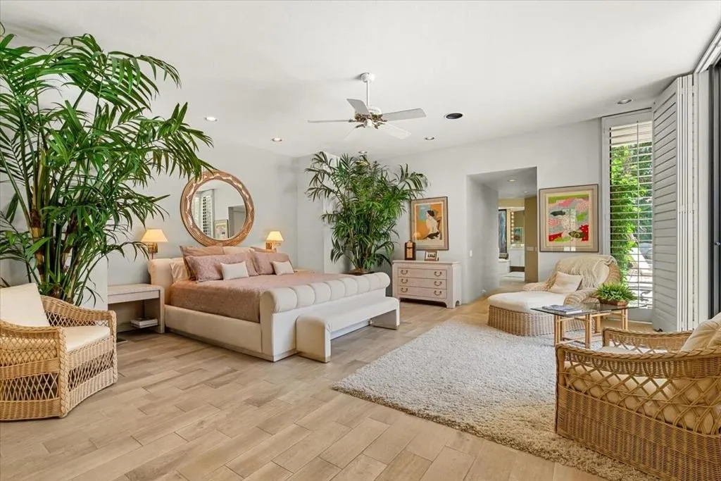 Spacious primary suite