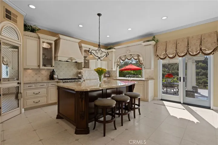 847 S Canyon Mist Lane, Anaheim, California 92808