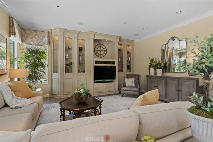 847 S Canyon Mist Lane, Anaheim, California 92808