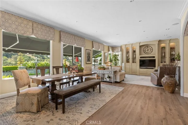 Spacious Family Room