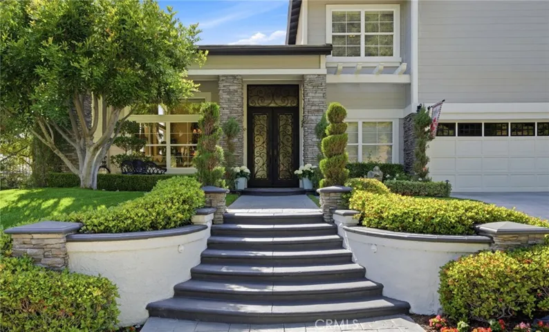 847 S Canyon Mist Lane, Anaheim, California 92808