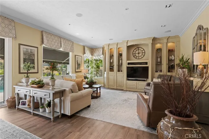 847 S Canyon Mist Lane, Anaheim, California 92808