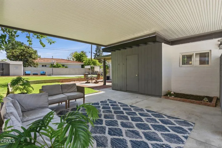 30-web-or-mls-ANG07575