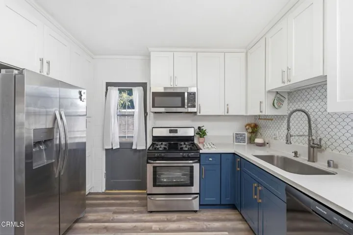 9-web-or-mls-ANG07370