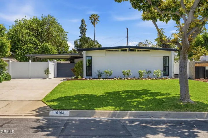 1-web-or-mls-ANG07540