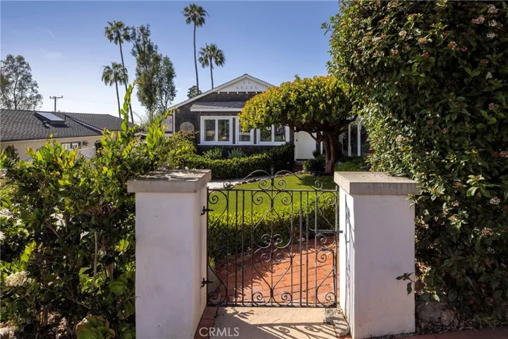340 Moss, Laguna Beach, California 92651