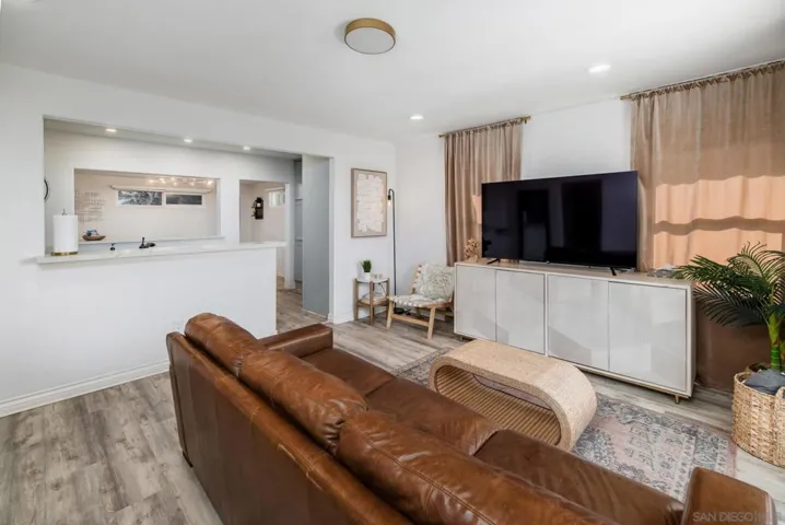 7967 Normal, La Mesa, California 91941