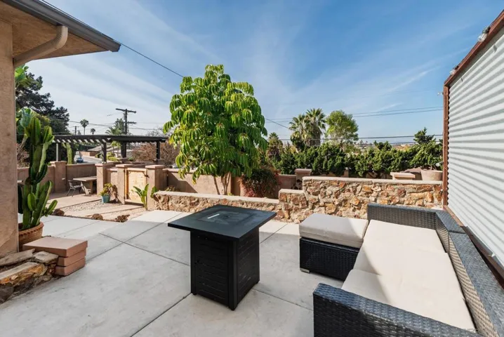 7967 Normal, La Mesa, California 91941