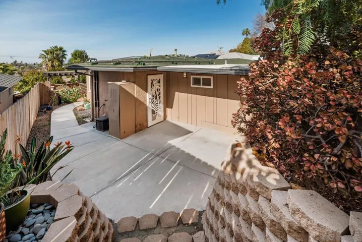 7967 Normal, La Mesa, California 91941