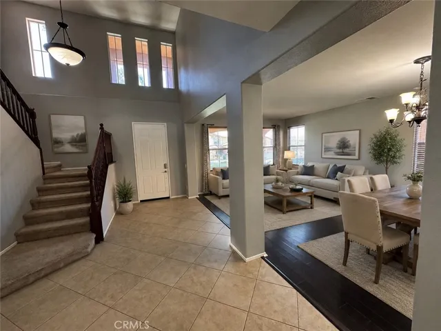Virtually Staged