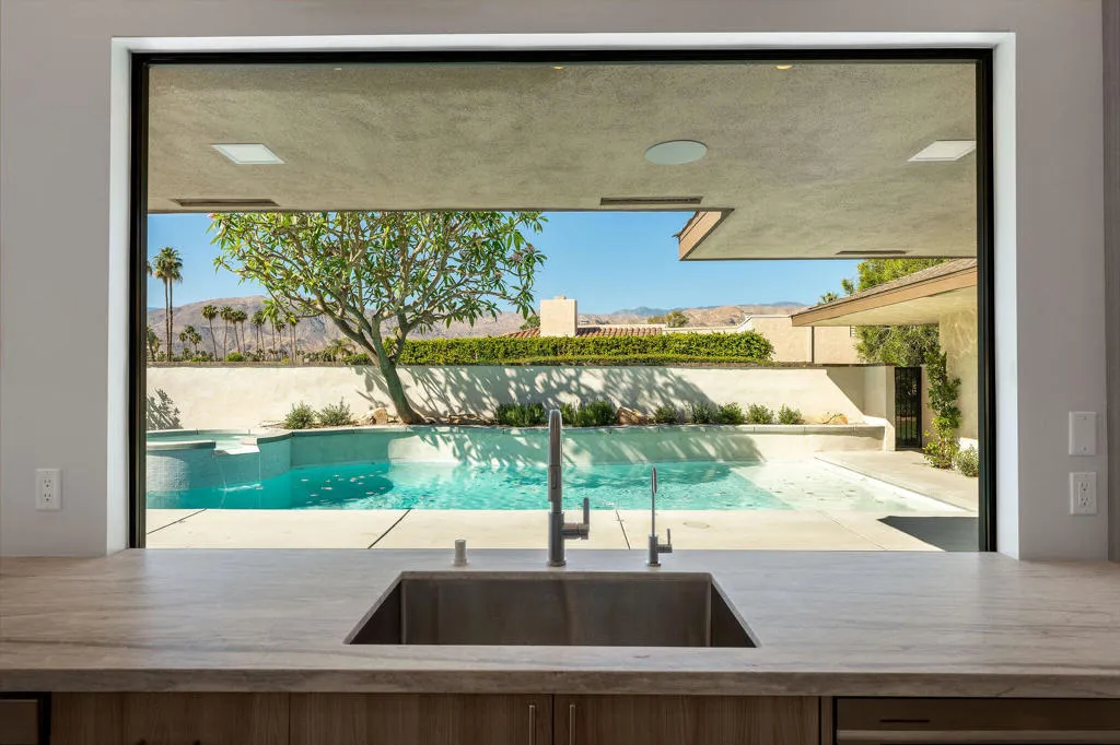 Kitchen Sink View