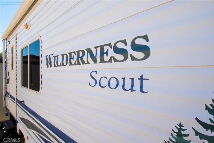 Sale includes a 27' 2007 Fleetwood Wilderness Scout