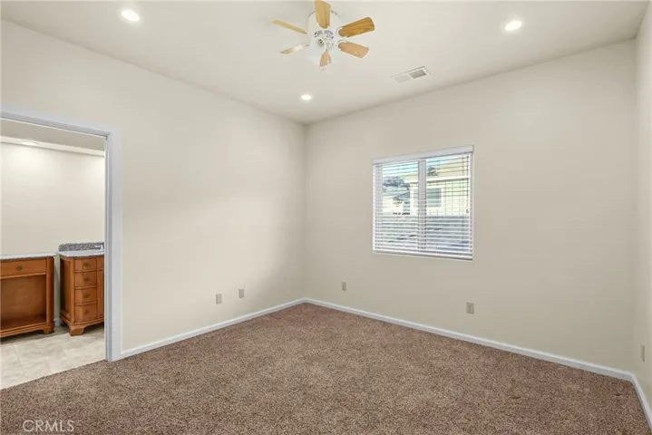 Primary Bedroom (Upstairs)