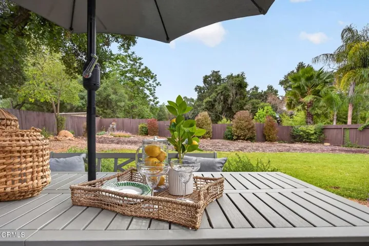 49-web-or-mls-UpmarketMedia-595SLa-069