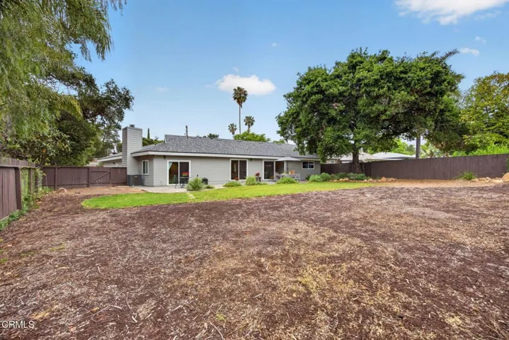 51-web-or-mls-UpmarketMedia-595SLa-073