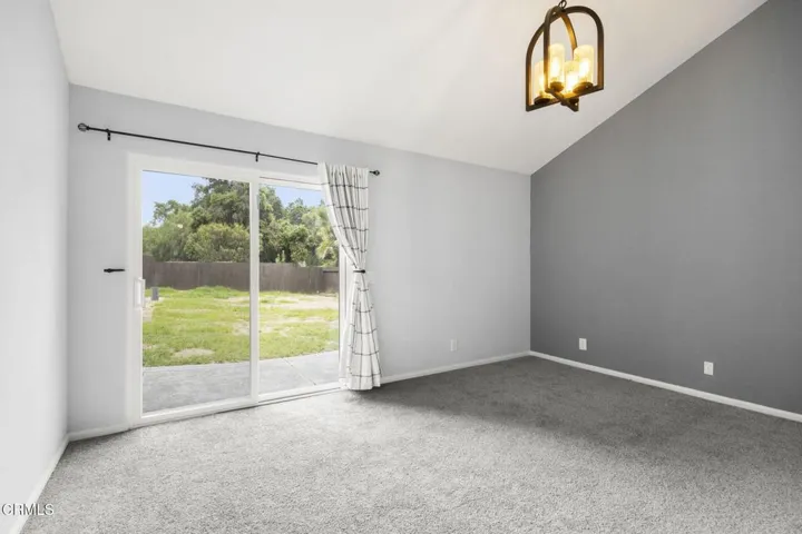 13-web-or-mls-Upmarketmedia_594LaL-54