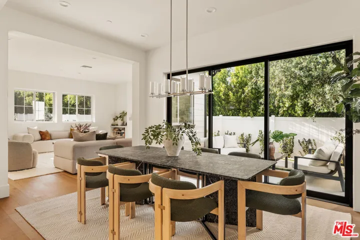 5109 Genesta Avenue, Encino, California 91316