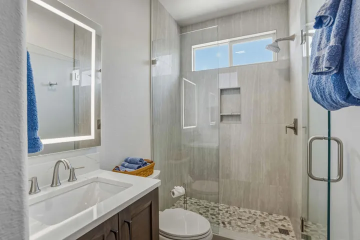 83202BroadmoorDr-23