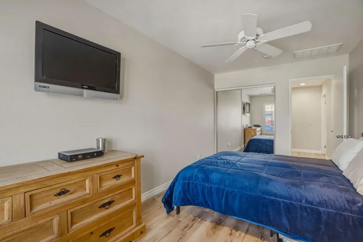 83202BroadmoorDr-39