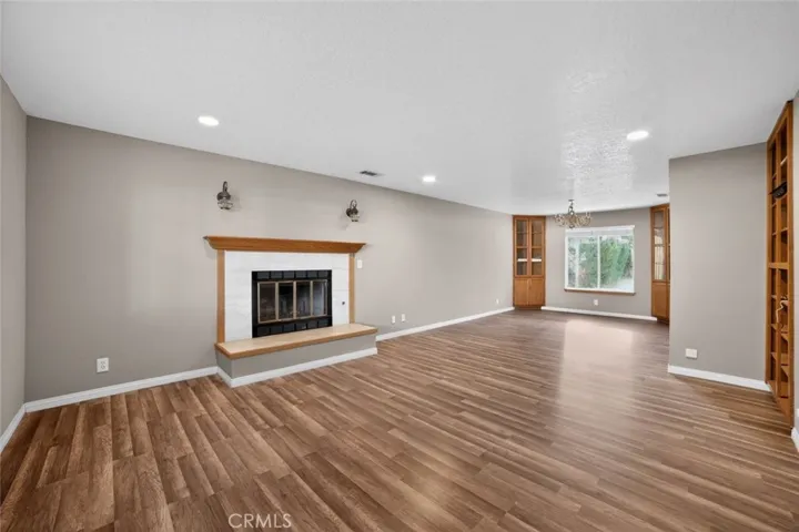 13610 Hidden Valley Road, Victorville, California 92395