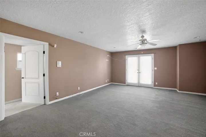 13610 Hidden Valley Road, Victorville, California 92395