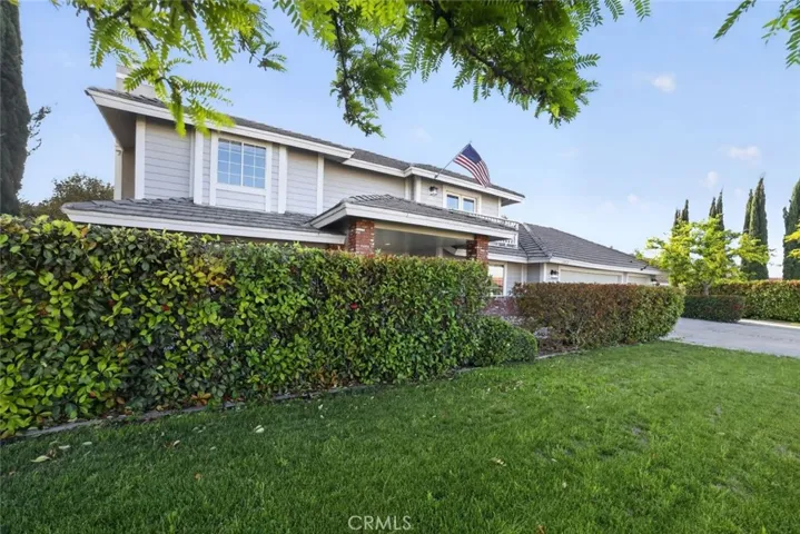 13610 Hidden Valley Road, Victorville, California 92395