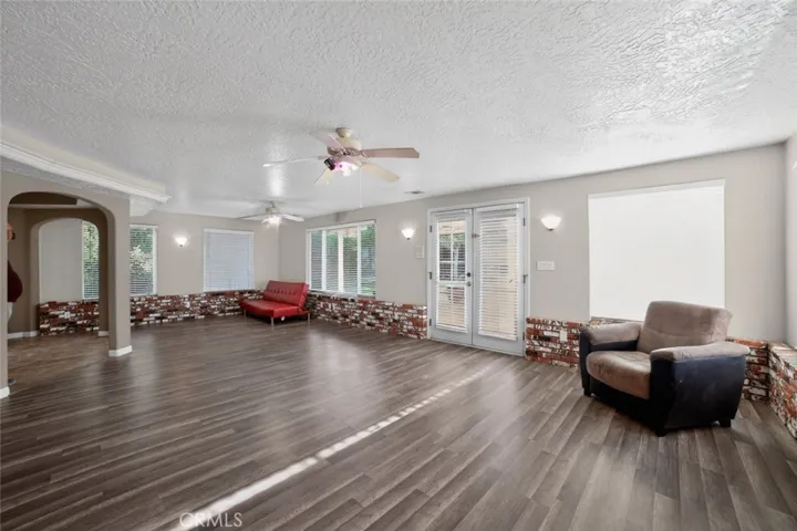 13610 Hidden Valley Road, Victorville, California 92395