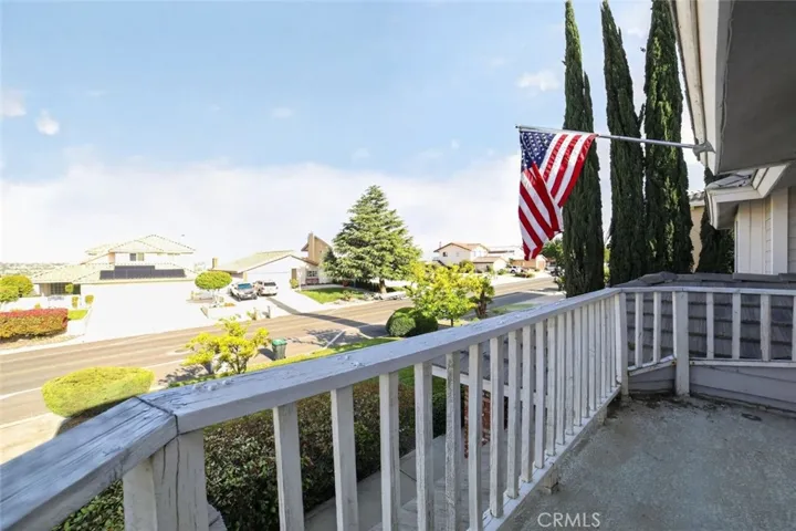 13610 Hidden Valley Road, Victorville, California 92395