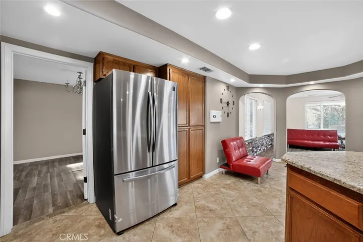 13610 Hidden Valley Road, Victorville, California 92395
