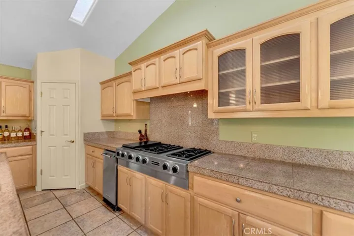 818 Deas, Mount Shasta, California 96067