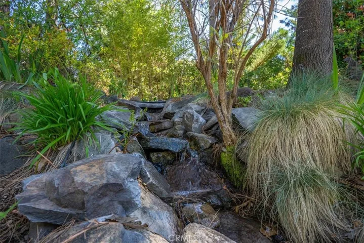 818 Deas, Mount Shasta, California 96067