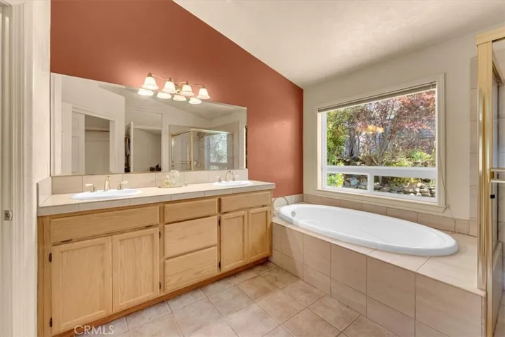 818 Deas, Mount Shasta, California 96067