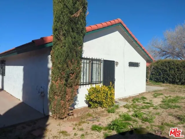 37058 Waterman Avenue, Palmdale, California 93550