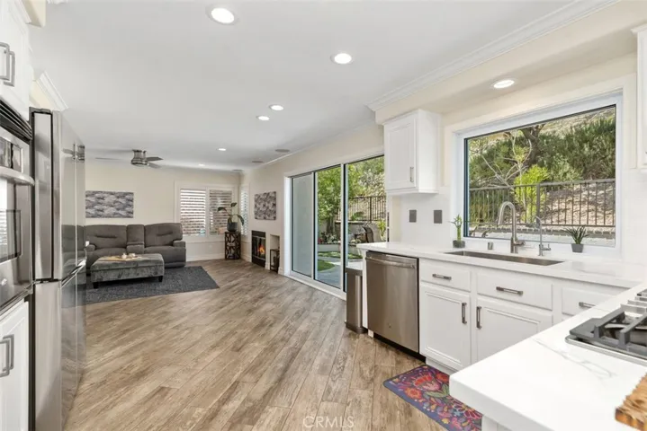 23 Apache, Trabuco Canyon, California 92679