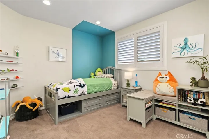 Second bedroom