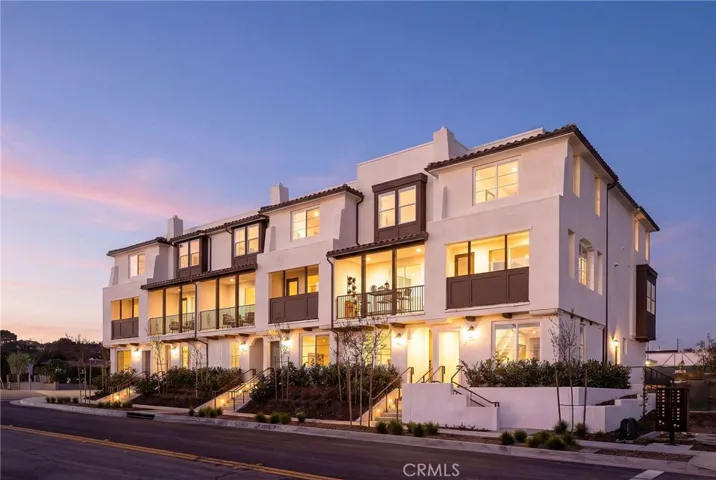 308 E Whittier Boulevard, La Habra, California 90631
