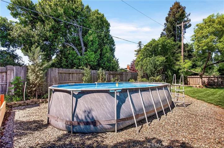 above ground pool