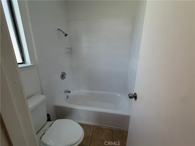 Bath 2 pic 2