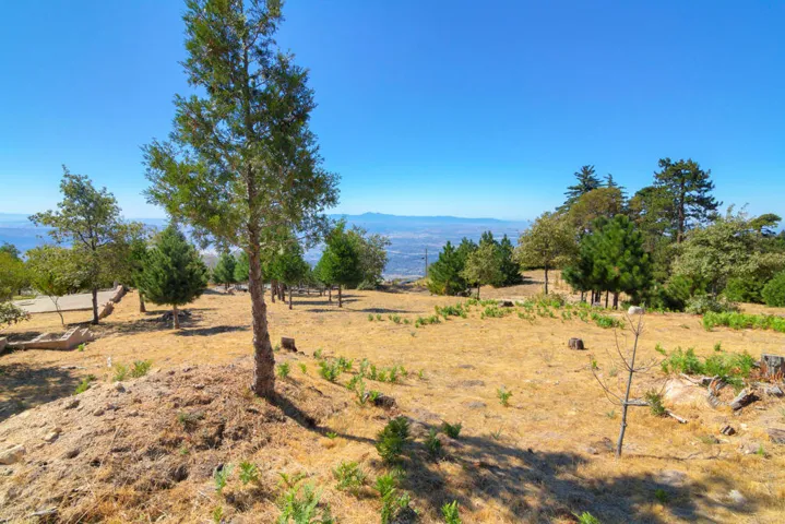 Hwy18Lot
