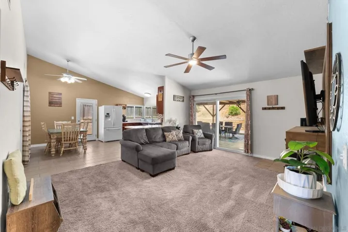 10828 Len, Santee, California 92071