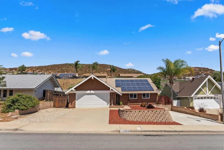 10828 Len, Santee, California 92071