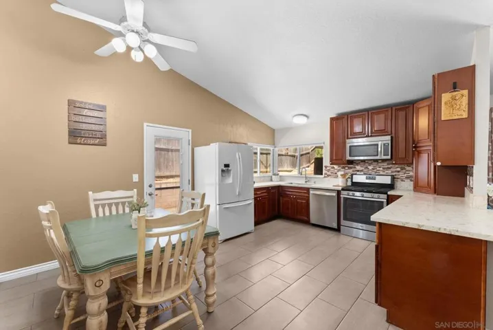 10828 Len, Santee, California 92071