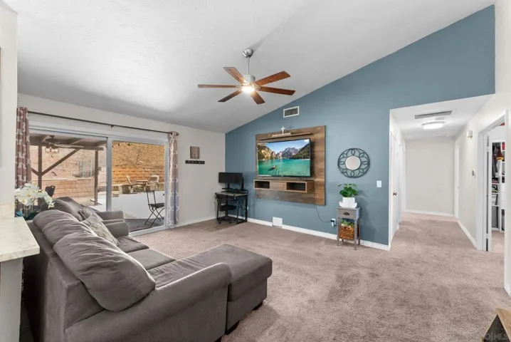 10828 Len, Santee, California 92071