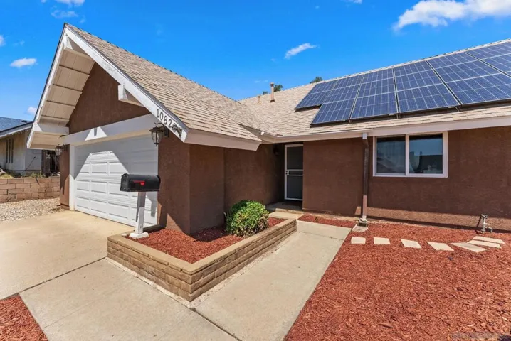 10828 Len, Santee, California 92071