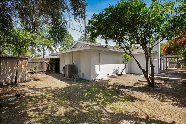 384 W 7th, Upland, California 91786