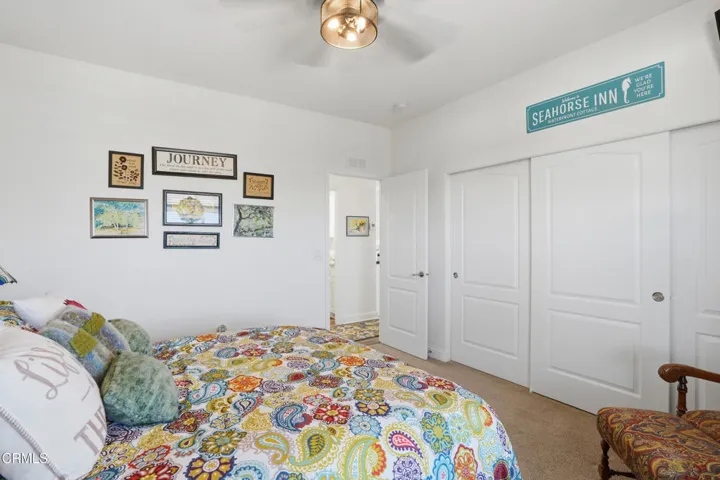 22_5540 w 5th st-16
