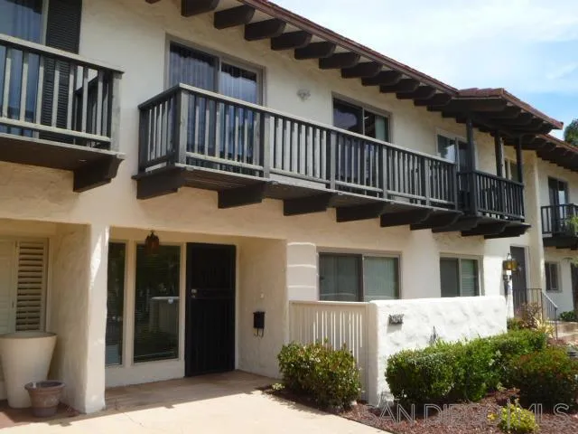 4044 Loma Riviera Cir, San Diego, California 92110
