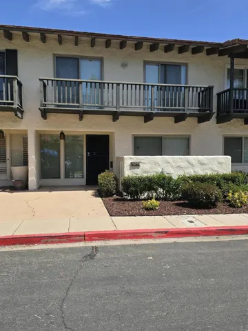 4044 Loma Riviera Cir, San Diego, California 92110
