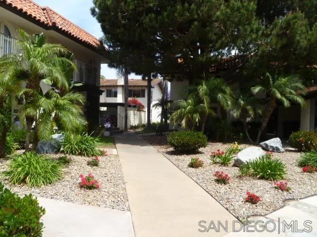 4044 Loma Riviera Cir, San Diego, California 92110