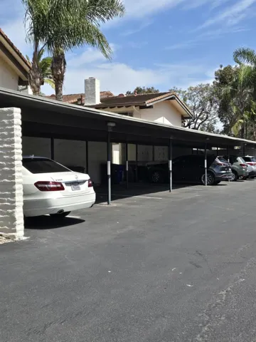 4044 Loma Riviera Cir, San Diego, California 92110